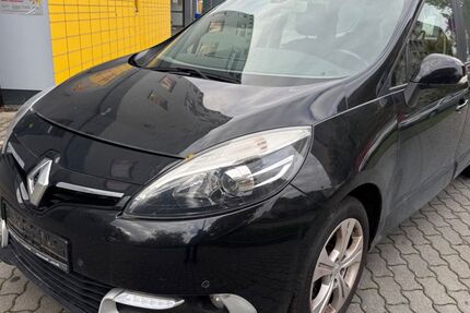 Renault Scenic 260.000 km 3.199 € Berlin 13055