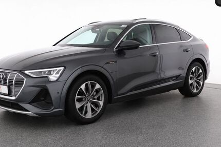 Audi e-tron 47.065 km 37.480 &euro; Berlin 12103