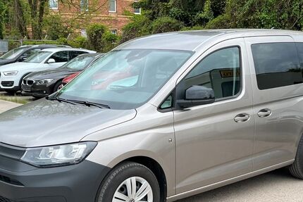VW Caddy 150.960 km 17.493 &euro; Berlin 13127