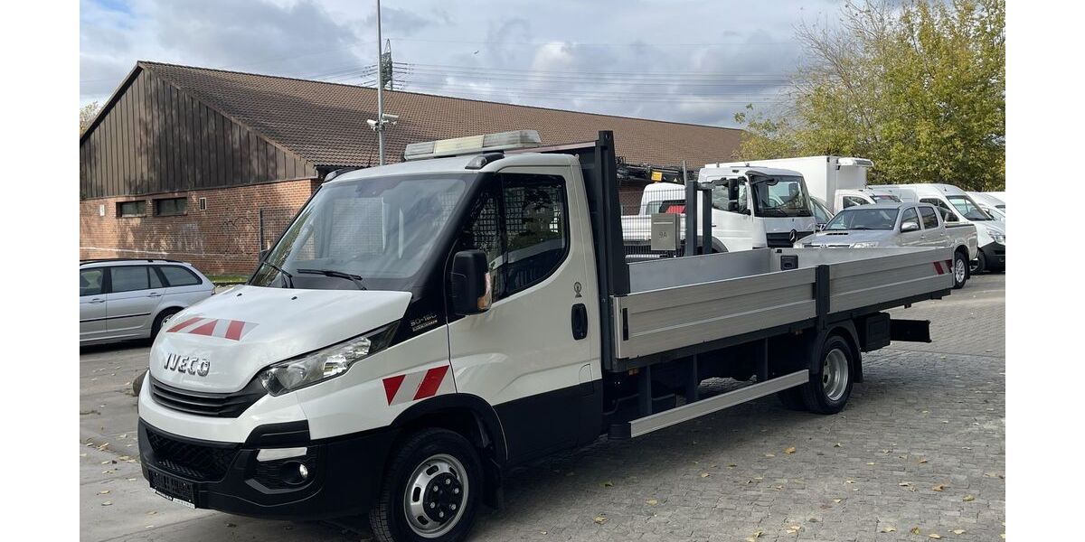 IVECO Andere 218.000 km 23.800 € Berlin 12681