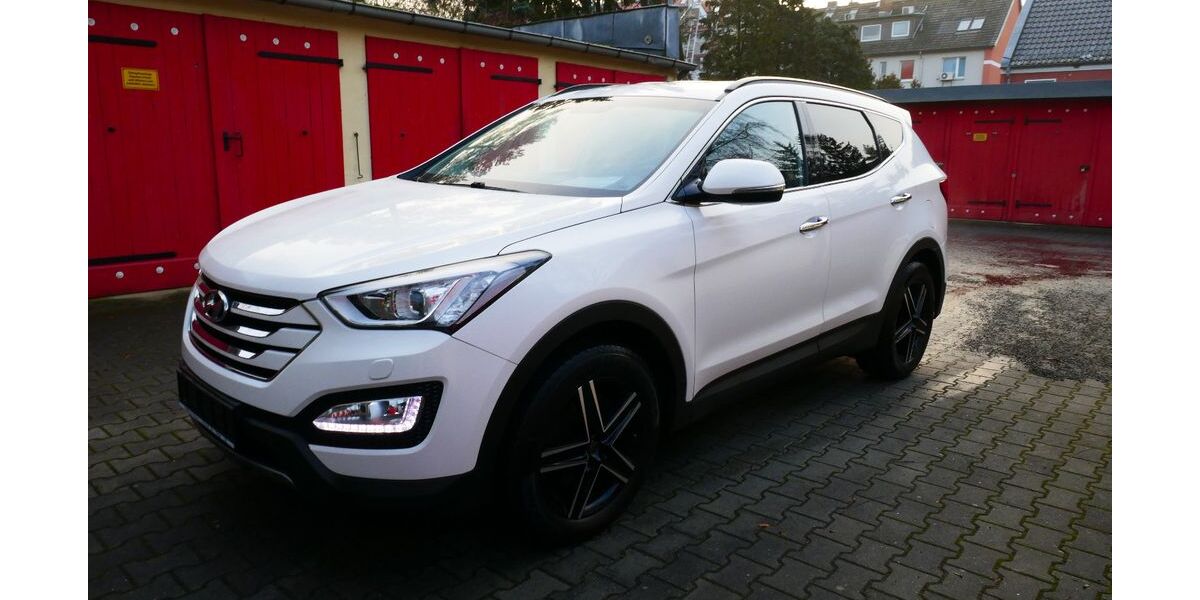Hyundai SANTA FE 124.628 km 14.950 &euro; Berlin-Tempelhof 12105