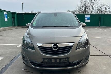 Opel Meriva 197.000 km 3.990 &euro; Berlin 12055