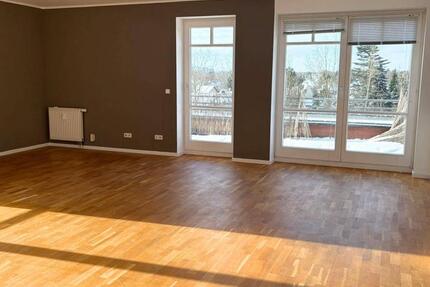 Wohnung Berlin Marzahn-Hellersdorf - 2 Zimmer, 110 m&sup2;, 1.249&euro; | Angebot:24437633