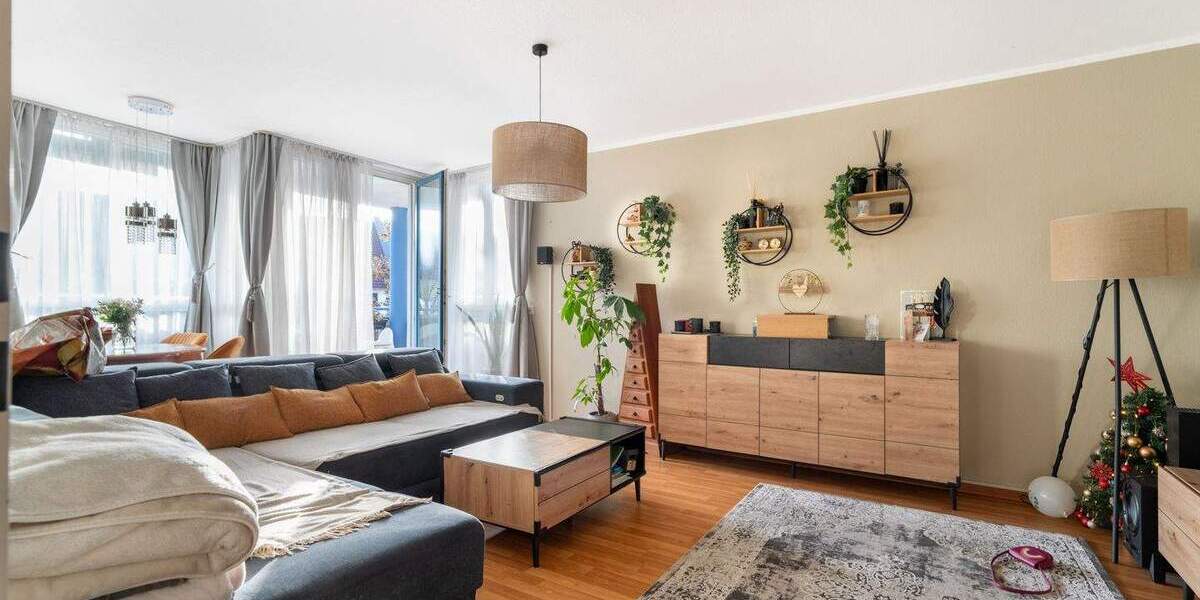Etagenwohnung Hennigsdorf - 2 Zimmer, 72 m&sup2;, 235.000&euro; | Angebot:25820494