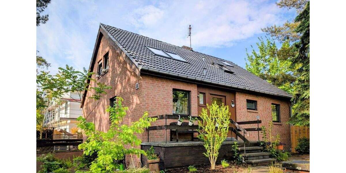 Einfamilienhaus Hohen Neuendorf - 6 Zimmer, 152 m&sup2;, 589.000&euro; | Angebot:24859812