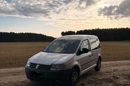 VW Caddy 284.373 km 3.000 &euro; Eichwalde 15732