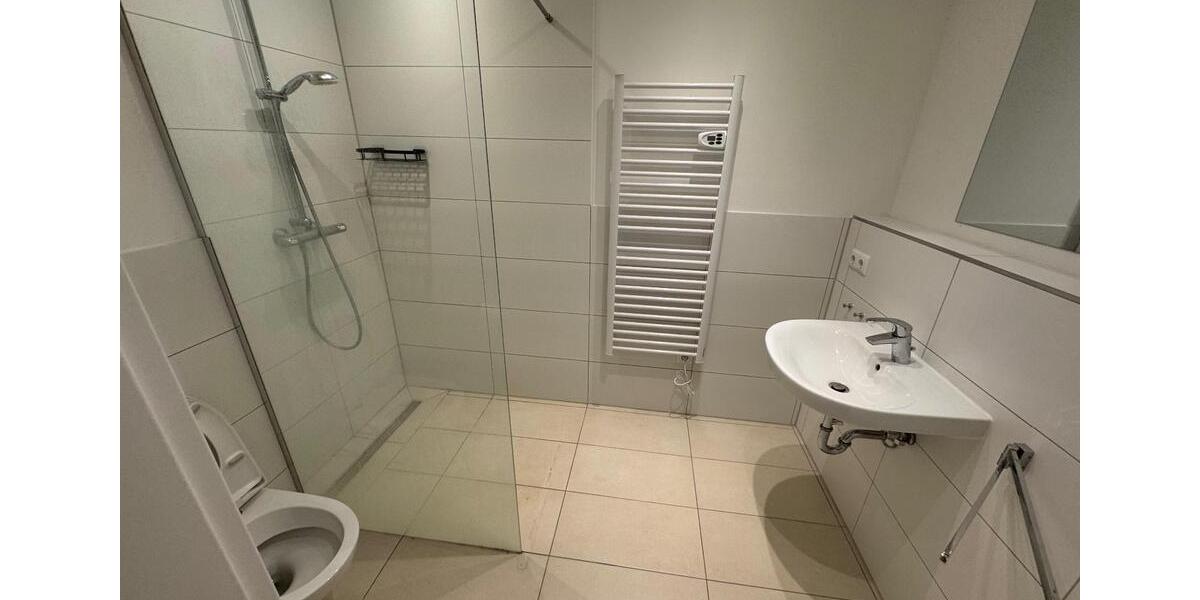 Etagenwohnung Berlin Lichtenberg - 1 Zimmer, 31 m&sup2;, 850&euro; | Angebot:25257405