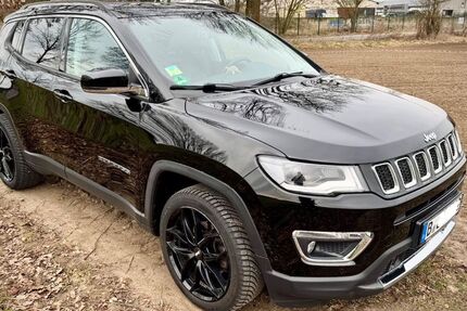 Jeep Compass 82.200 km 14.800 &euro; Oranienburg 16515