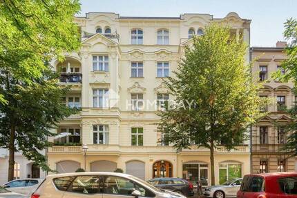 Charmante AltbauWohnung mit 5 Zimmern, Kachelofen und Loggia in gefragter Lage