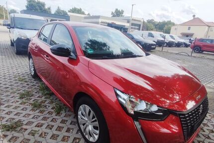 Peugeot 208 37.600 km 10.900 &euro; Königs Wusterhausen OT Zeessen 15711