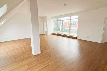 Wohnung zum Mieten in Berlin 2.914 € 145.7 m² 4 zimmer