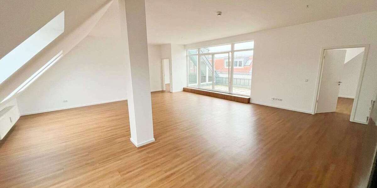Wohnung zum Mieten in Berlin 2.914 € 145.7 m² 4 zimmer