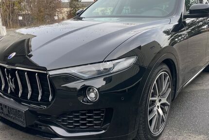 Maserati Levante 72.700 km 34.900 &euro; Berlin 12057
