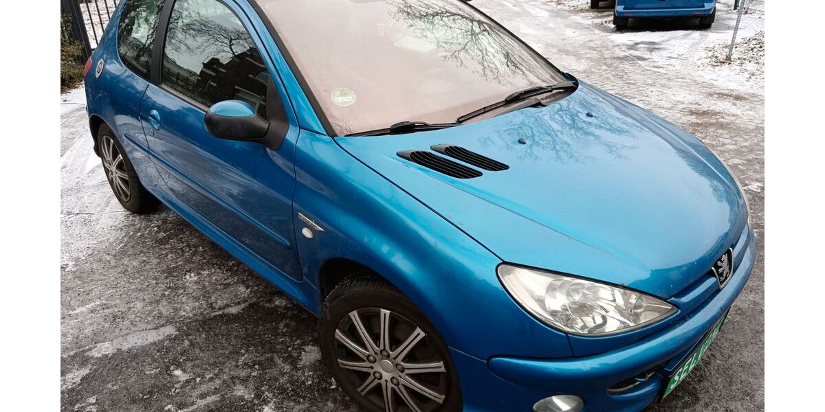 Peugeot 206 273.000 km 599 &euro; Berlin - Schöneberg 10781
