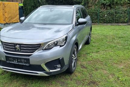 Peugeot 5008 49.036 km 15.350 &euro; Falkensee 14612