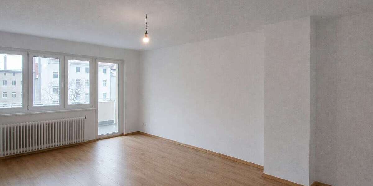 Etagenwohnung Berlin Kreuzberg - 4 Zimmer, 83 m&sup2;, 1.056&euro; | Angebot:24975561