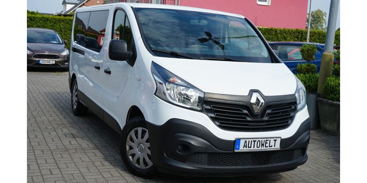 Renault Trafic 128.000 km 15.700 &euro; Falkensee 14612
