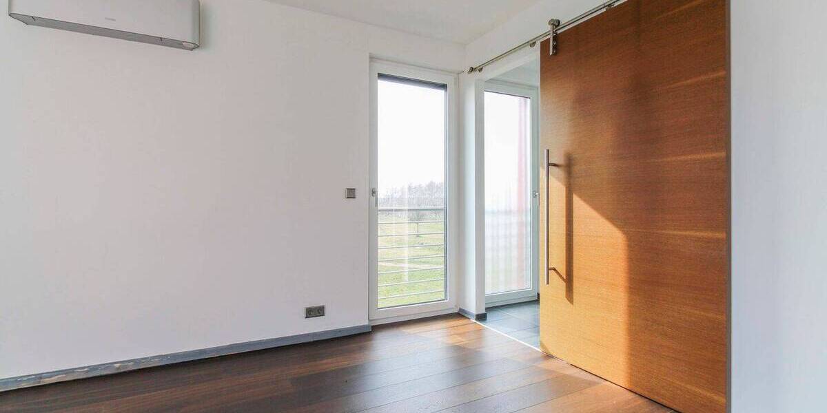 Doppelhaushälfte Berlin Rudow - 6 Zimmer, 180 m&sup2;, 849.000&euro; | Angebot:26429100