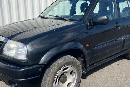 Suzuki Grand Vitara 278.000 km 2.499 &euro; Berlin 12057