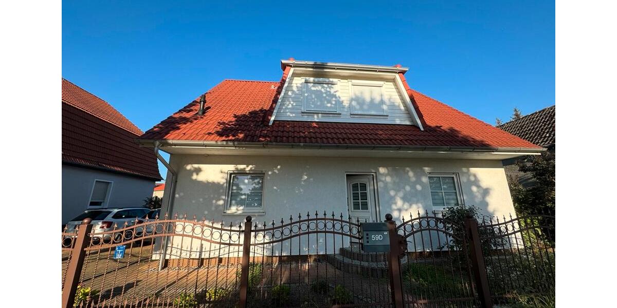 Einfamilienhaus Schulzendorf - 4 Zimmer, 145 m&sup2;, 1.900&euro; | Angebot:26338098
