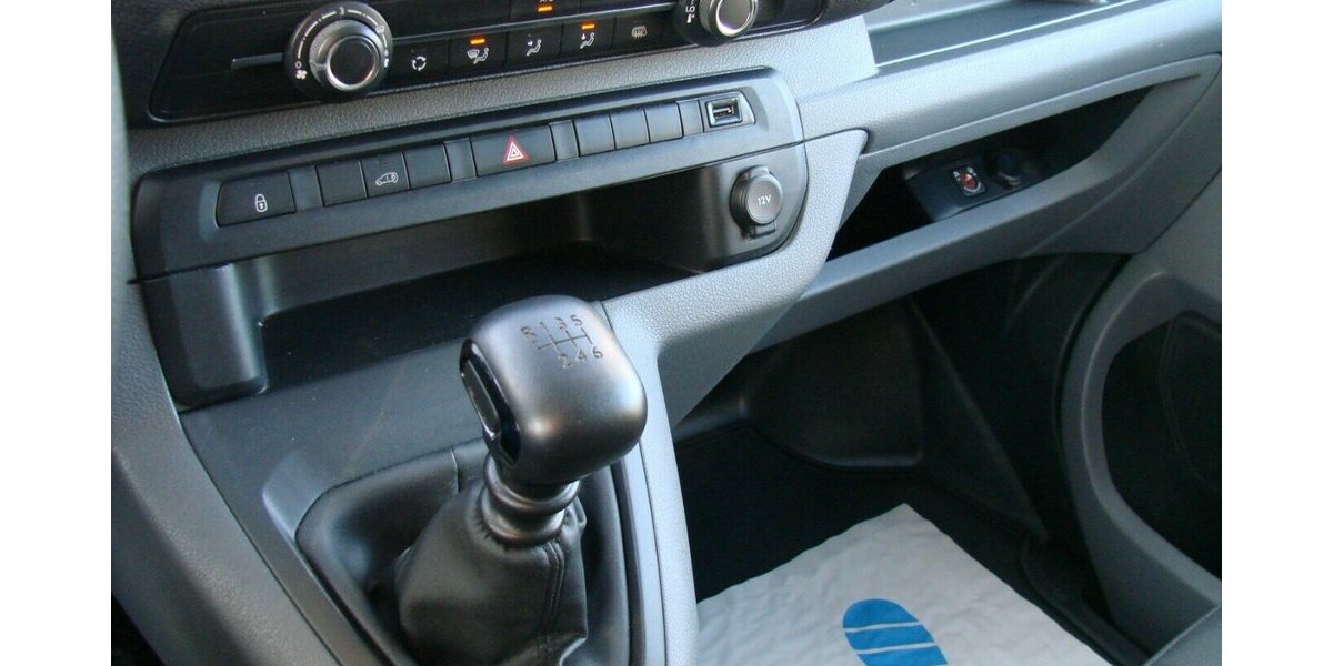 Citroen Jumpy 2,0d L2 Kasten Club M erhöhte Nutzlast Kamer 42.692 km 16.980 &euro; Falkensee 14612