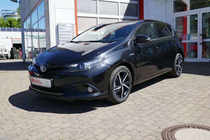 Auris