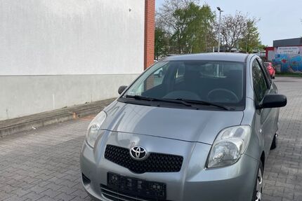 Toyota Yaris 160.251 km 1.999 &euro; Berlin 12107