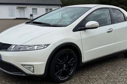 Honda Civic 134.000 km 5.600 &euro; Berlin 12489