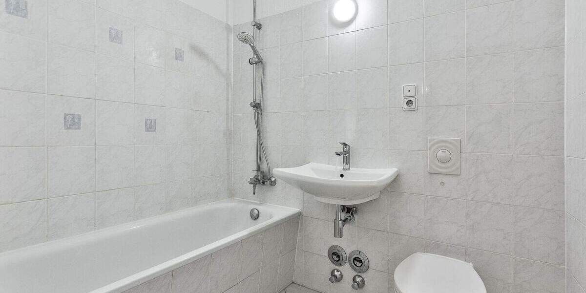 Etagenwohnung Berlin Neu-Hohenschönhausen - 3 Zimmer, 70 m&sup2;, 234.000&euro; | Angebot:25700525