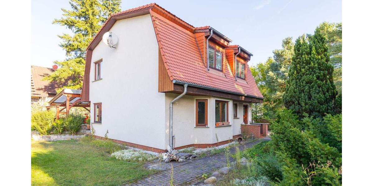 Seenah! Mit Einbauküche, Fußbodenheizung, Carport, Nebengebäude usw.: Einfamilienhaus in Müggelheim 4 zimmer