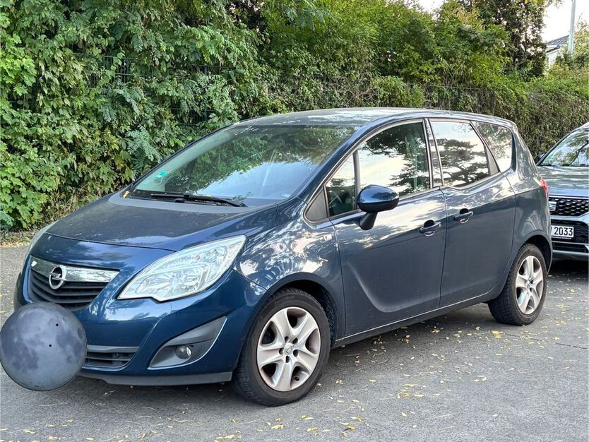 Opel Meriva 135.280 km 4.000 € Berlin 12355