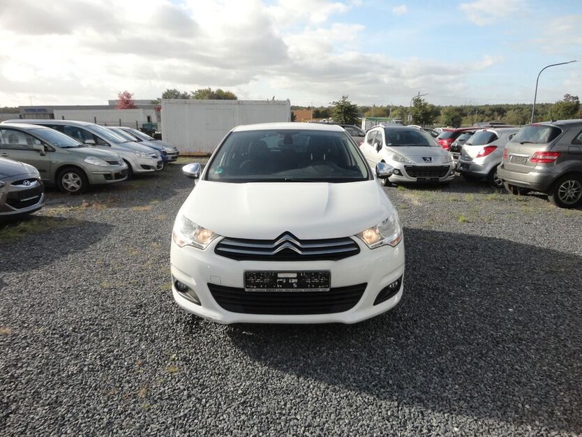 Citroen C4 142.300 km 3.699 € Wildau 15745