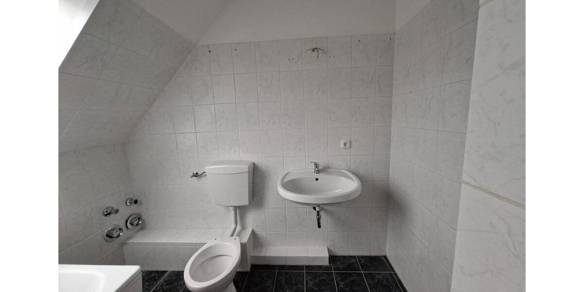Mehrfamilienhaus, Wohnhaus Berlin Neukölln - 48 Zimmer, 1.015 m&sup2;, 750.000&euro; | Angebot:26586911
