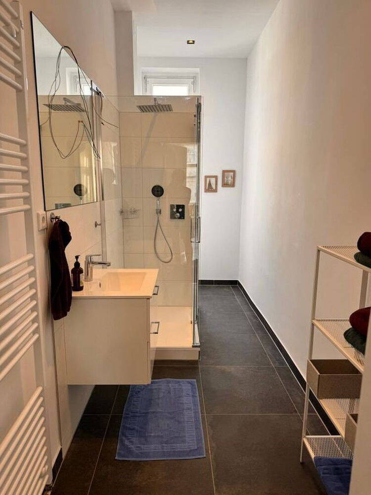 Sanierte 2 Zi-Whg. AltbauWohnung, Sehr gute Lage in Reinickendorf!