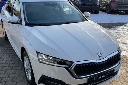 Skoda Octavia 72.000 km 21.900 &euro; Berlin 13509