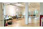 260 qm Industrie-Altbau-Etage - All-in-Miete zimmer
