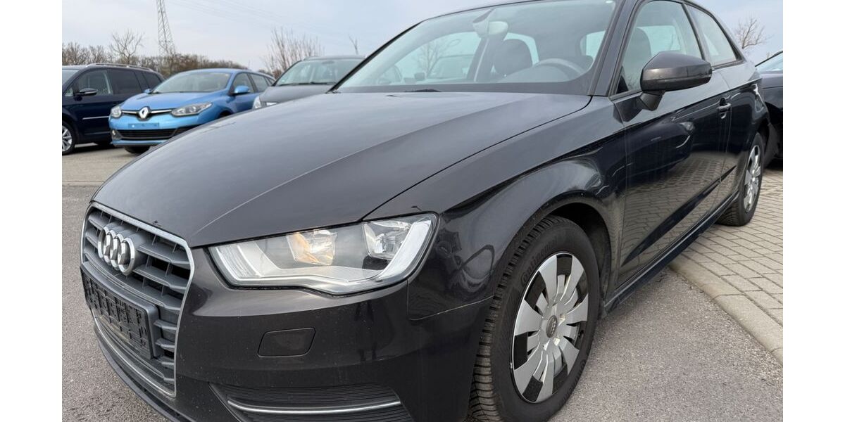 Audi A3 209.000 km 7.000 &euro; Wildau 15745