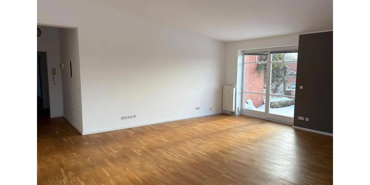 Etagenwohnung Berlin Marzahn-Hellersdorf - 2 Zimmer, 110 m&sup2;, 1.249&euro; | Angebot:24437633