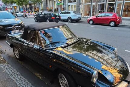 Alfa Romeo Spider 178.000 km 14.900 &euro; Berlin 10117