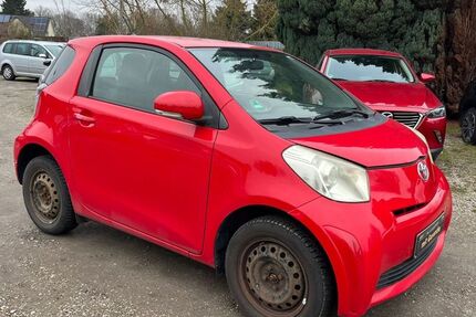 Toyota IQ 245.000 km 1.990 &euro; Berlin 13127
