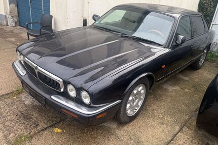 Jaguar XJ 300.000 km 2.999 &euro; Berlin 10437