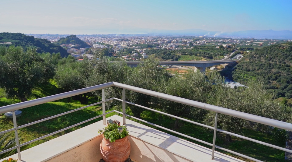 Villa Berlin Charlottenburg-Wilmersdorf - 8 Zimmer, 370 m&sup2;, 1.300.000&euro; | Angebot:26021762