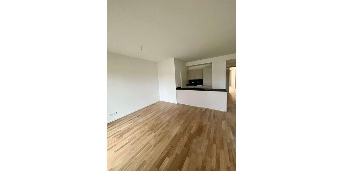 Etagenwohnung Berlin Spandau - 5 Zimmer, 134 m&sup2;, 2.350&euro; | Angebot:25700974