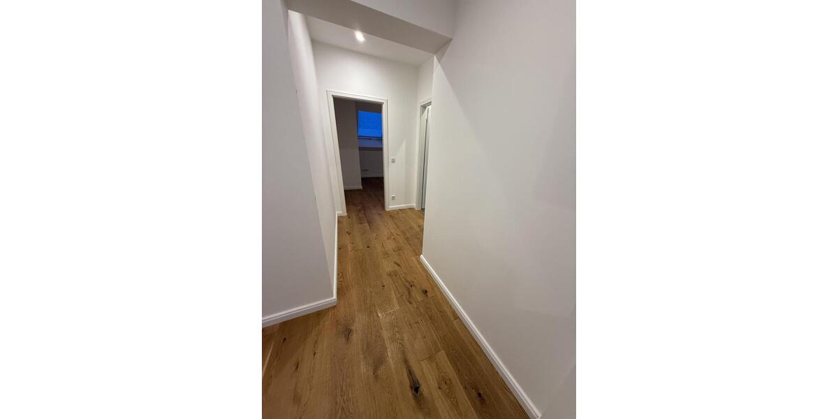 Einfamilienhaus Berlin Charlottenburg-Wilmersdorf - 1 Zimmer, 36 m&sup2;, 1.060&euro; | Angebot:24812157