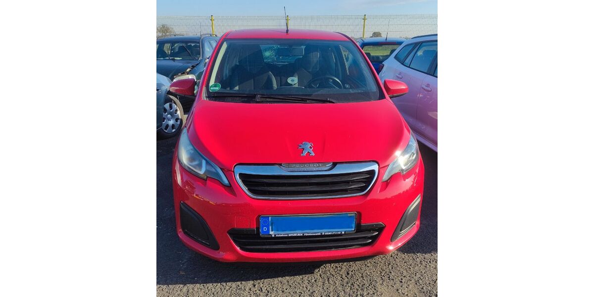 Peugeot 108 112.843 km 1.950 &euro; Berlin 15366