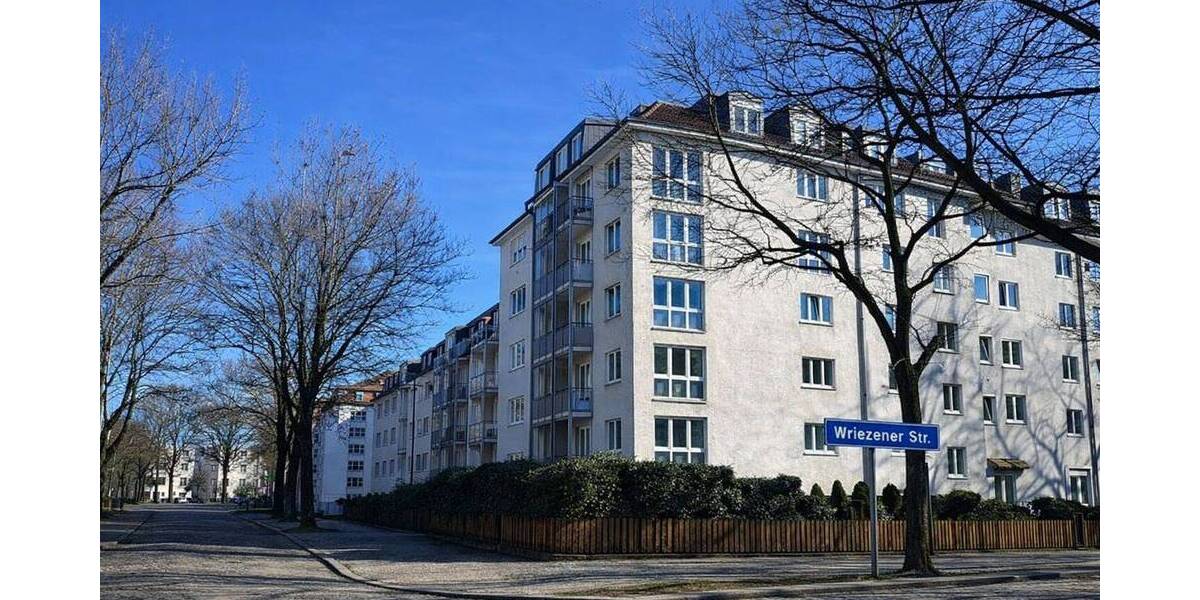 Etagenwohnung Berlin Alt-Hohenschönhausen - 2 Zimmer, 67 m&sup2;, 255.000&euro; | Angebot:26687799