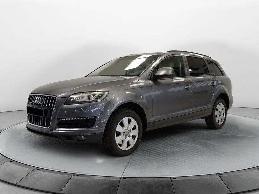 Q7