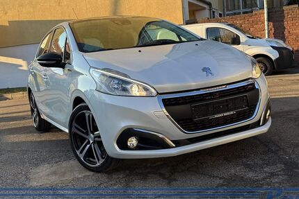 Peugeot 208 156.392 km 7.850 &euro; Berlin - Pankow 13187