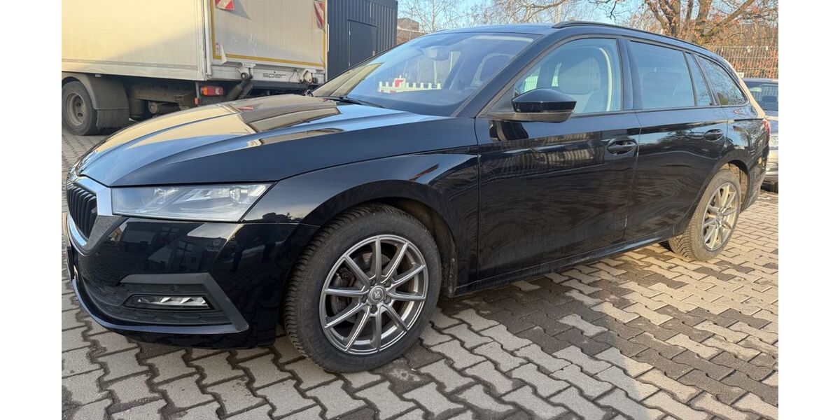 Skoda Octavia 74.000 km 19.990 &euro; Berlin 13581