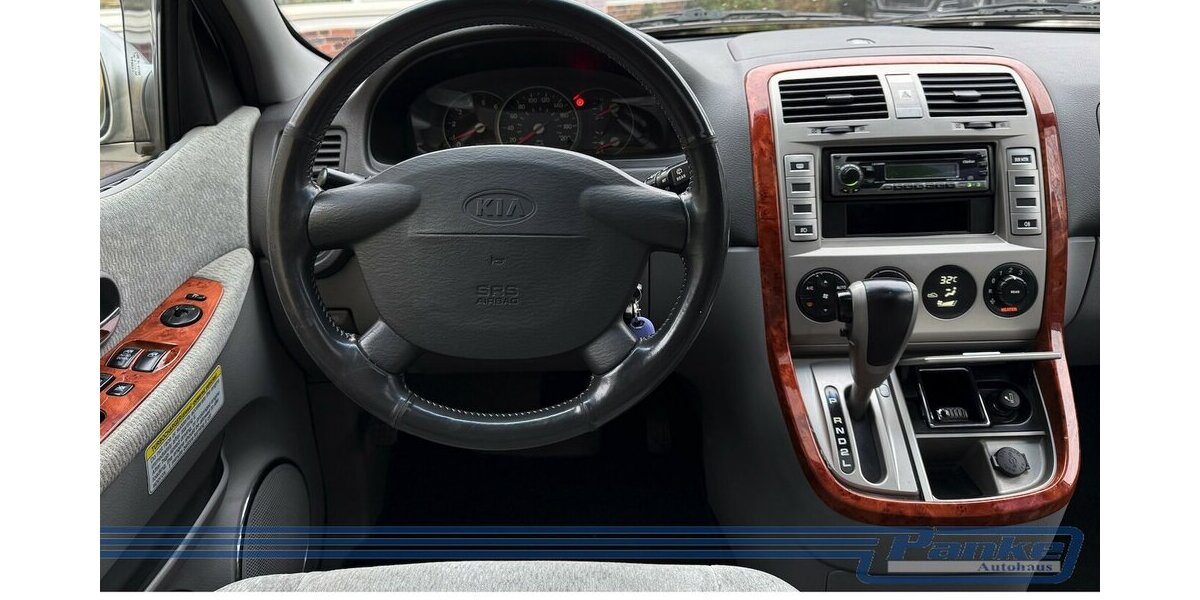 Kia Carnival 2.9 CRDi EX Aut.*6Sitz*Export*Pano*SHZ* 208.364 km 4.490 &euro; Berlin 13187